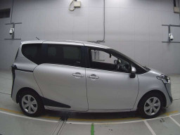 2019 Toyota Sienta