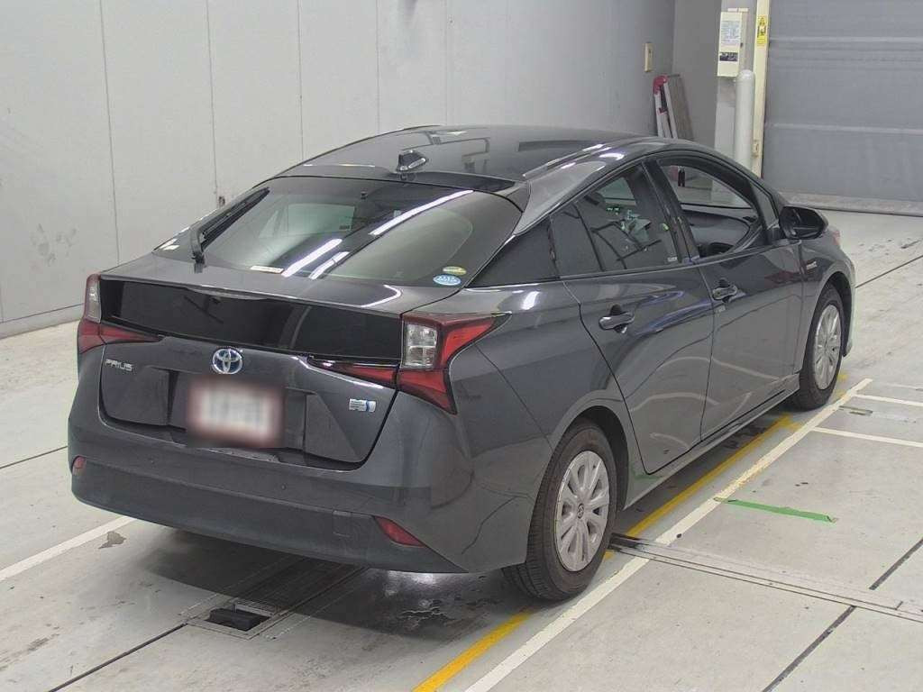 2019 Toyota Prius ZVW51[1]