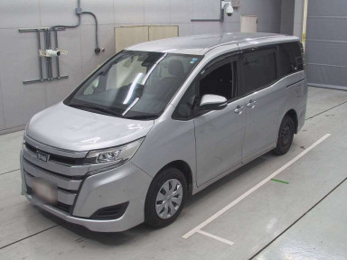 2019 Toyota Noah