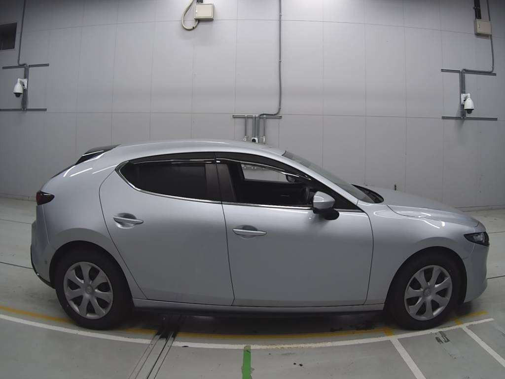 2019 Mazda Mazda3 Fastback BP5P[2]