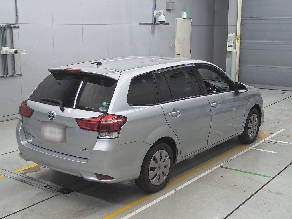 2017 Toyota Corolla Fielder NKE165G[1]