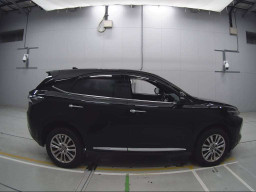 2014 Toyota Harrier