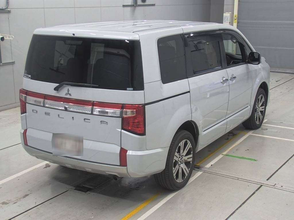 2022 Mitsubishi Delica D5 CV1W[1]