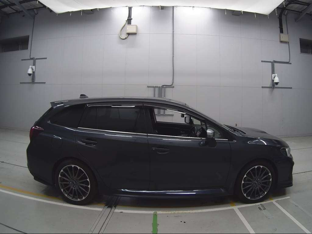 2017 Subaru Levorg VM4[2]