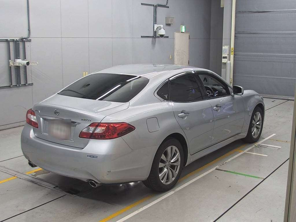 2014 Nissan Fuga Y51[1]