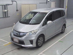 2012 Honda Freed hybrid