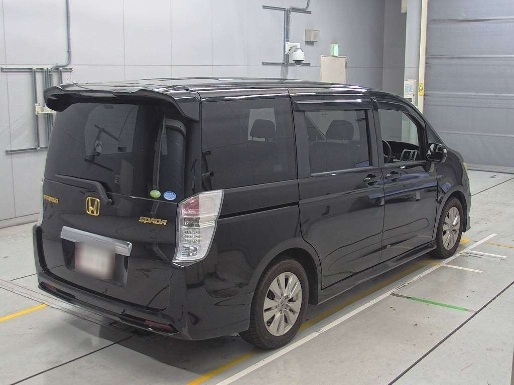 2011 Honda Step WGN Spada RK5[1]