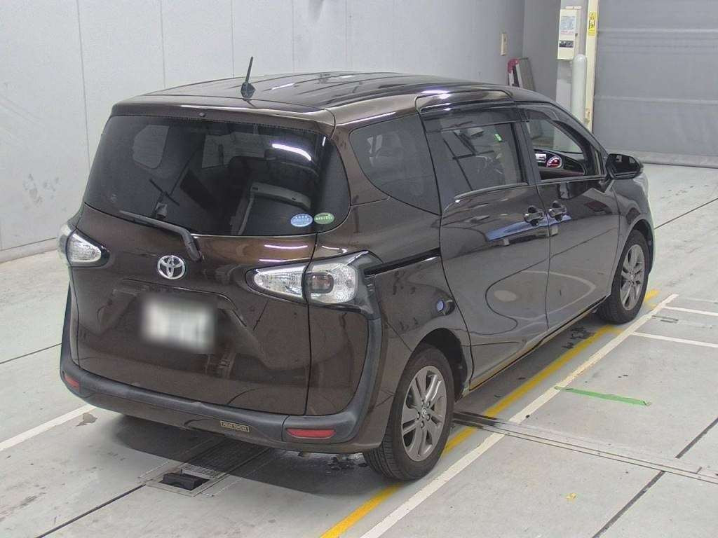 2016 Toyota Sienta NSP170G[1]