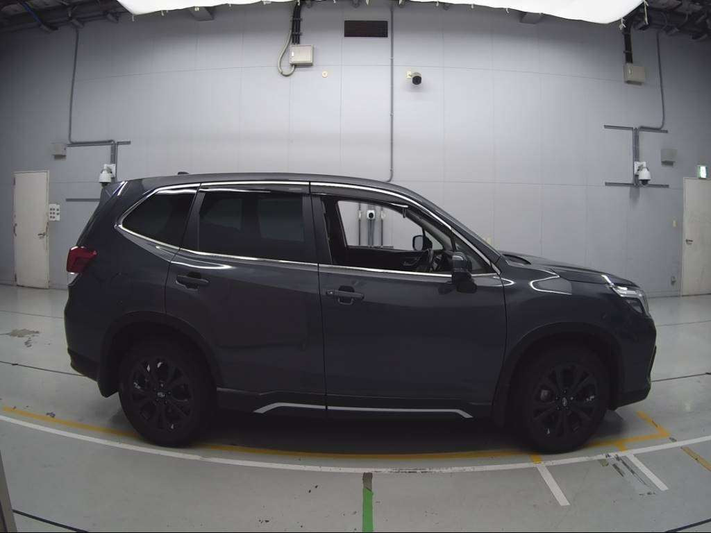 2021 Subaru Forester SK5[2]