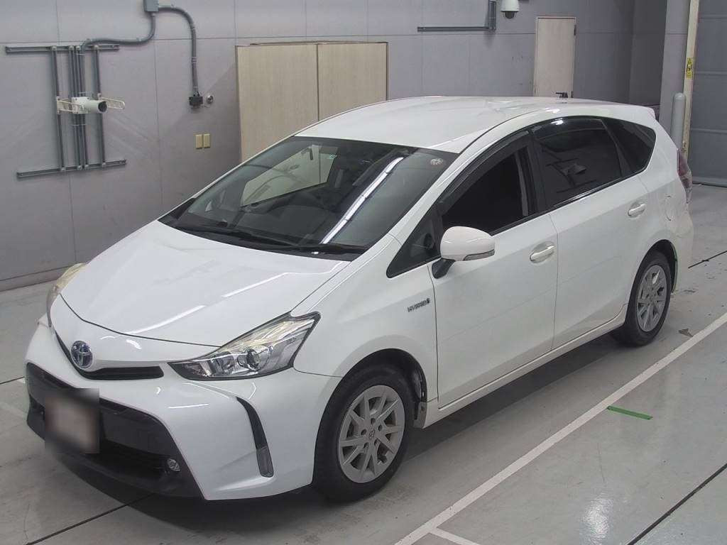 2015 Toyota Prius alpha ZVW40W[0]