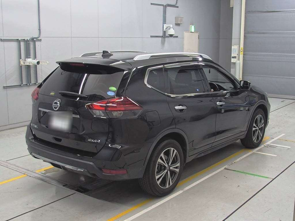 2020 Nissan X-Trail NT32[1]