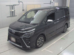 2019 Toyota Voxy