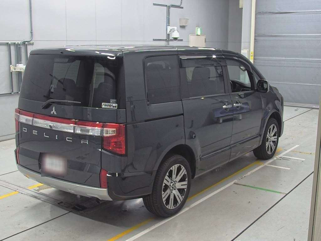 2022 Mitsubishi Delica D5 CV1W[1]