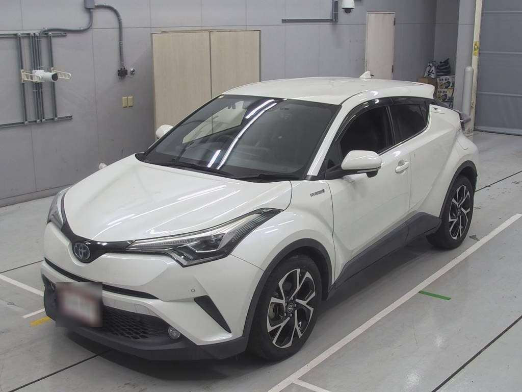 2017 Toyota C-HR ZYX10[0]