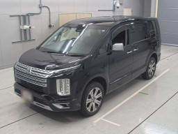 2023 Mitsubishi Delica D5