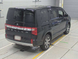 2023 Mitsubishi Delica D5