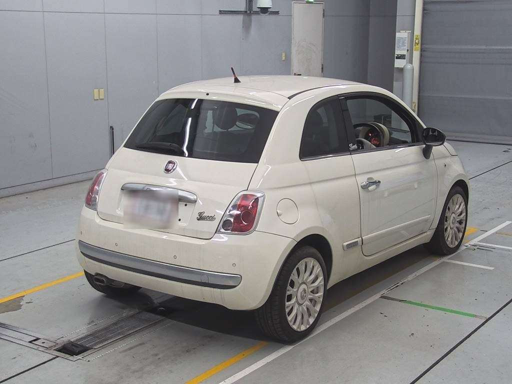 2011 Fiat 500 31212[1]