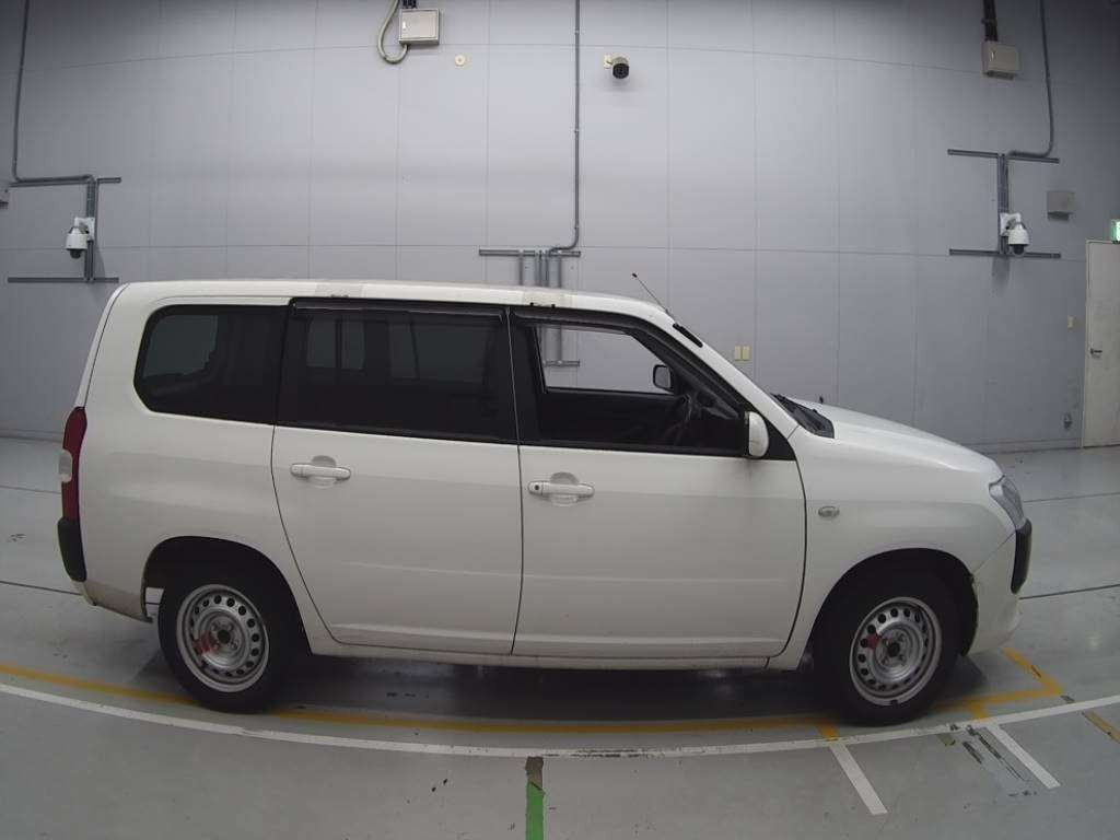 2020 Toyota Probox NSP160V[2]