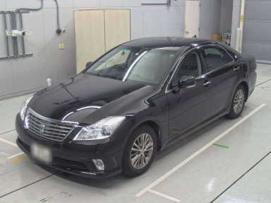 2011 Toyota Crown