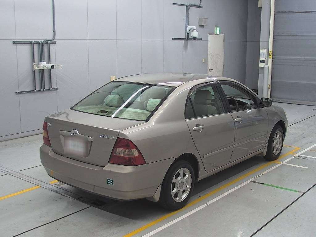 2001 Toyota Corolla Sedan NZE121[1]