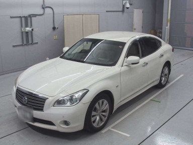 2010 Nissan Fuga