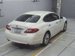 2010 Nissan Fuga