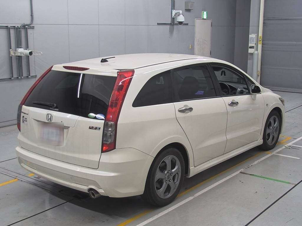 2007 Honda Stream RN6[1]