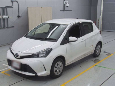 2016 Toyota Vitz