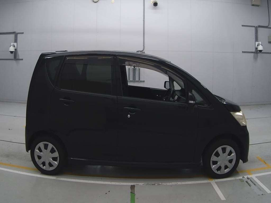 2010 Daihatsu Move L175S[2]