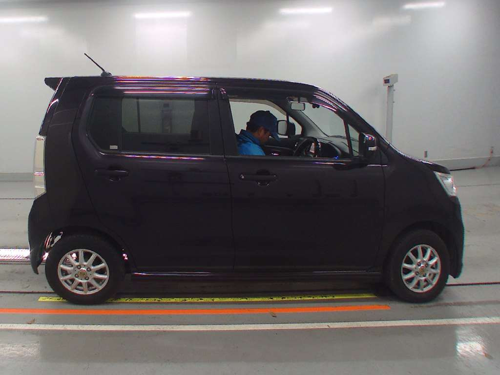 2014 Suzuki WAGON R STINGRAY MH34S[2]