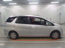 2014 Honda Fit Shuttle Hybrid