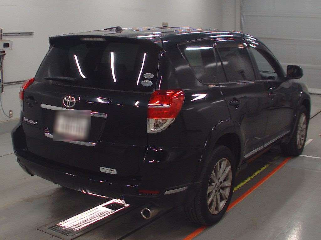 2011 Toyota Vanguard ACA38W[1]