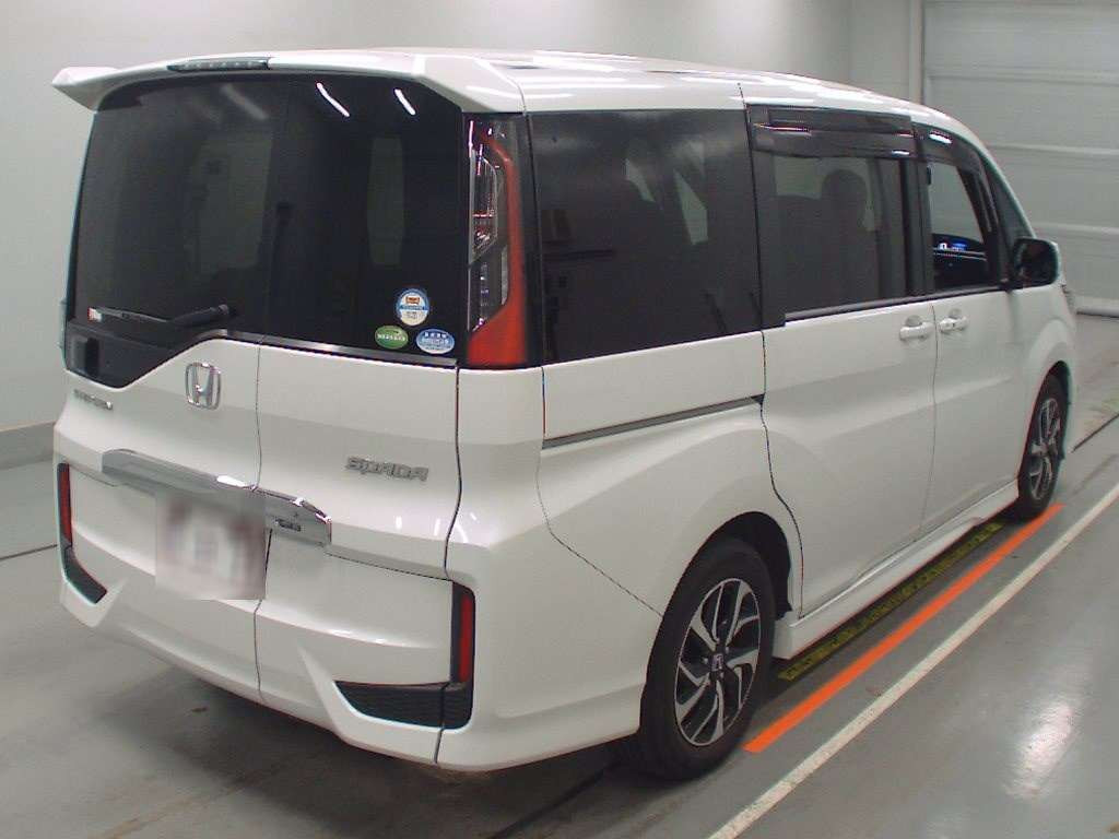 2018 Honda Step WGN Spada RP3[1]