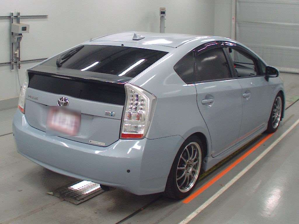 2009 Toyota Prius ZVW30[1]