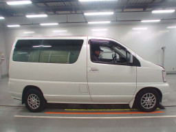 2001 Nissan Elgrand