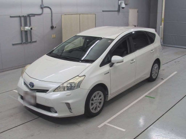 2011 Toyota Prius alpha