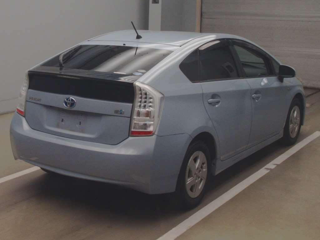 2009 Toyota Prius ZVW30[1]