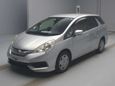 2013 Honda Fit Shuttle Hybrid