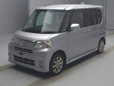 2012 Daihatsu Tanto