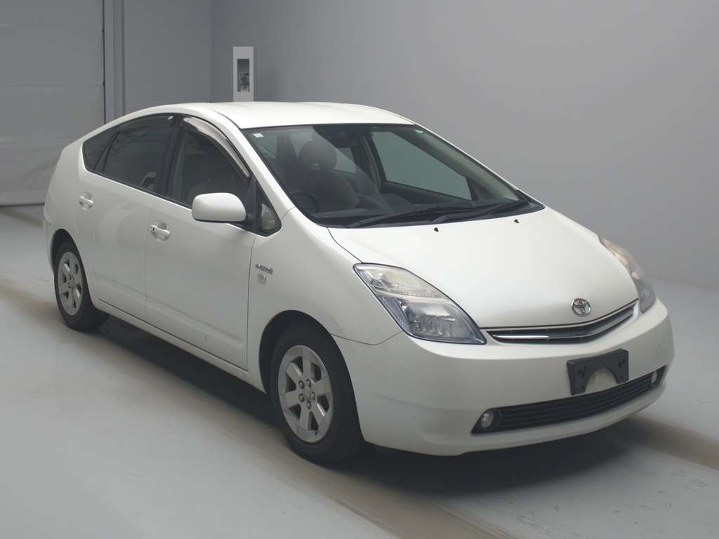 2009 Toyota Prius NHW20[2]