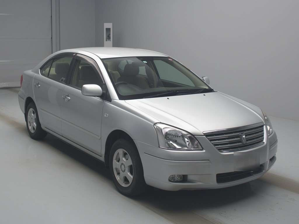 2005 Toyota Premio ZZT240[2]