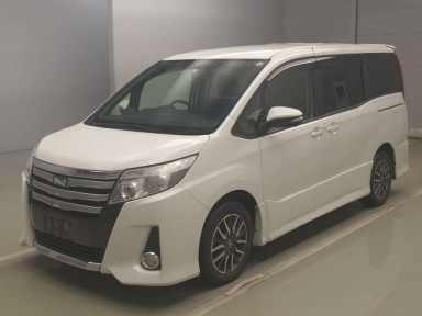 2015 Toyota Noah