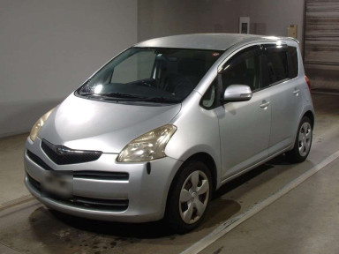 2006 Toyota Ractis