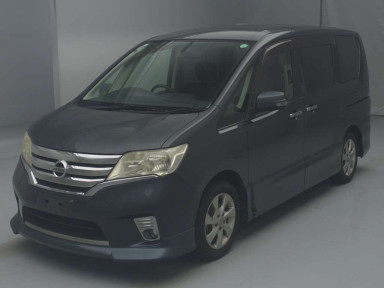 2011 Nissan Serena