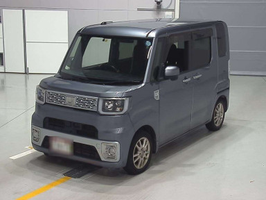 2015 Daihatsu Wake