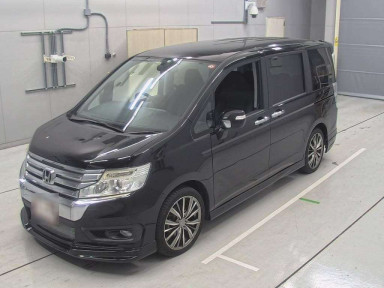 2013 Honda Step WGN Spada