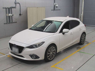 2015 Mazda Axela Sport