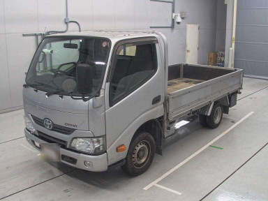 2018 Toyota Dyna Truck