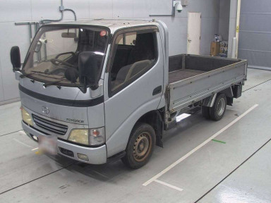 2001 Toyota Dyna Truck