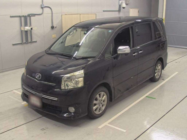 2008 Toyota Voxy